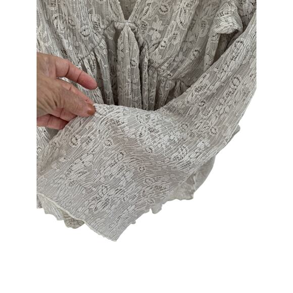 Y2K Blouse Womens Top L-XL Lace Empire Flowy V Neck Whimsigoth Fairy Boho Fest - Picture 3 of 6